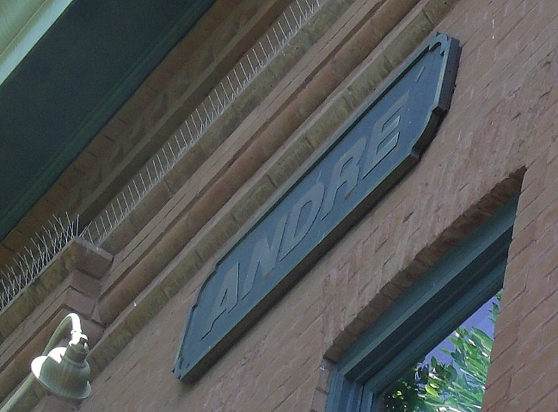 File:Tempe-Andre Building sign-1888-2.jpg