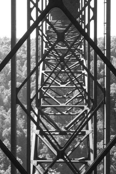 File:The innards of the New River Gorge Bridge in black and white (8343317782).jpg