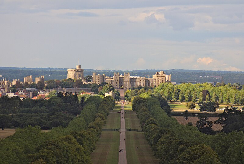 File:The long walk (landscape).jpg