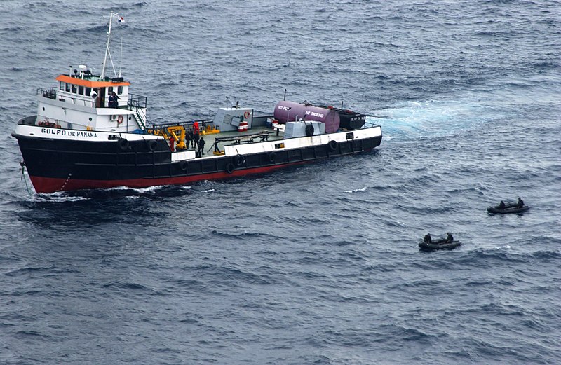 File:US Navy 040813-N-7631T-002 A boarding team assigned to the B.A.P. Mariategui (FM-54) conducts a boarding of the ship Gulfo de Panama in support of PANAMAX 2004.jpg