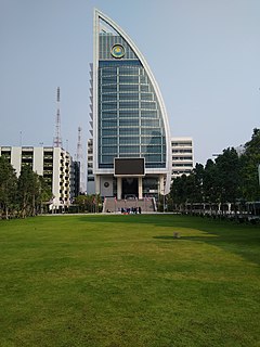 University of the Thai Chamber of Commerce Thai university