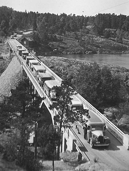 File:Ukko-Pekan sillan avajaiset 1934.jpg