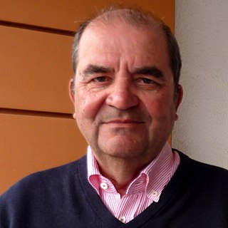 <span class="mw-page-title-main">Ulrich Vogt</span> German educator and author (born 1941)
