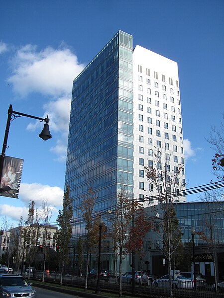 File:West Village Residence H, Northeastern University, Boston MA.jpg