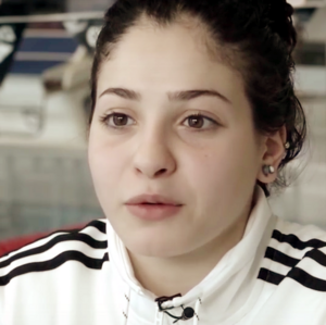 Yusra Mardini: Refugiada y nadadora siria