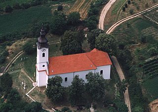 <span class="mw-page-title-main">Závod, Hungary</span> Place in Tolna, Hungary