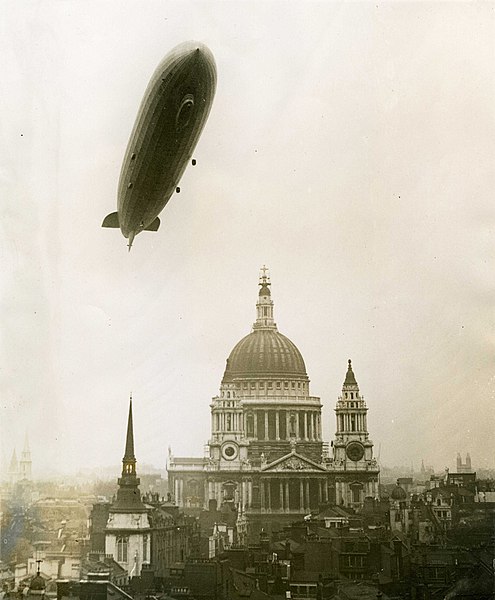 Graf Zeppelin above St. Paul's Cathedral in London