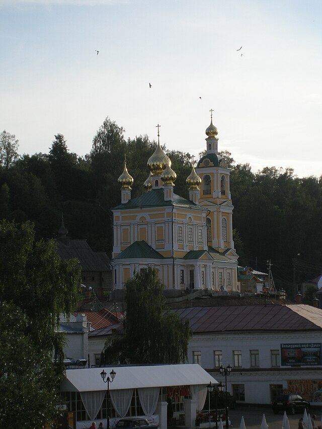 Преображенский храм в Плесе