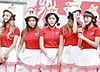 크레용 팝 Crayon Pop 우걱 우걱 번외 샷 강남역 뉴욕 핫도그 먹기 대회 .jpg