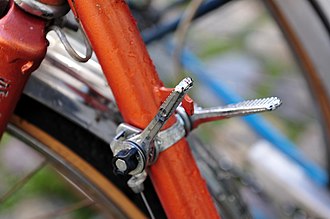 Example of downtube shifters. 14-02-02-velo-a-Strasbourg-RalfR-33.jpg