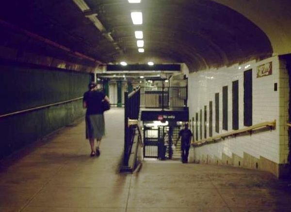Tunnel to fare control from Bennett Avenue
