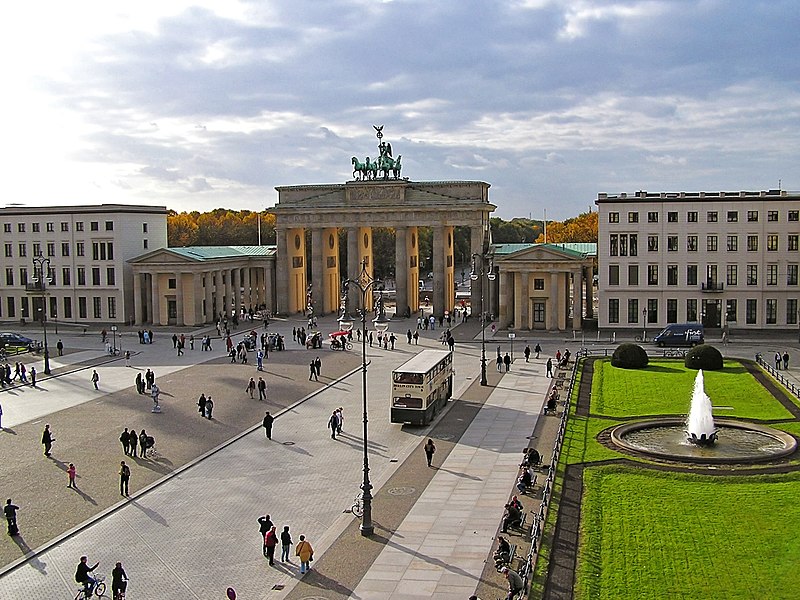 Fayl:2005-10-26 Brandenburger-Tor.JPG