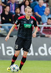 2015-09-13 1st FFC Frankfurt vs 1st FFC Turbine Potsdam Jolanta Siwińska 003.jpg