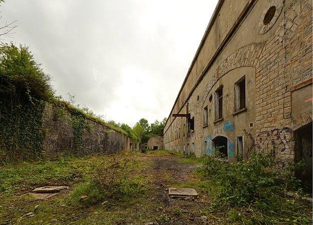 Cour intérieure.