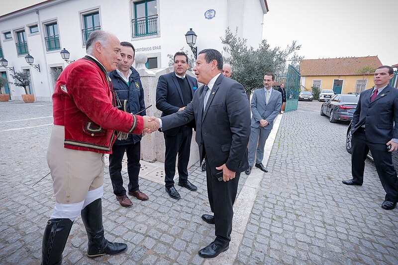 File:22 11 2022 Visita à Escola Portuguesa de Arte Equestre (52517793132).jpg