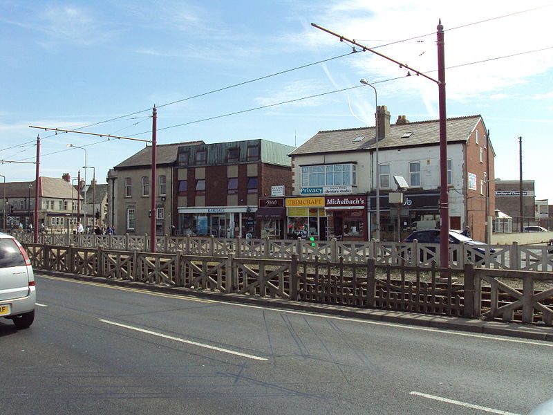 File:A587, Cleveleys - DSC06526.JPG