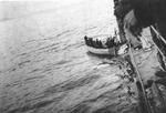 סירת חיילים בריטיים נצמדת אל סקריה, פברואר 1940