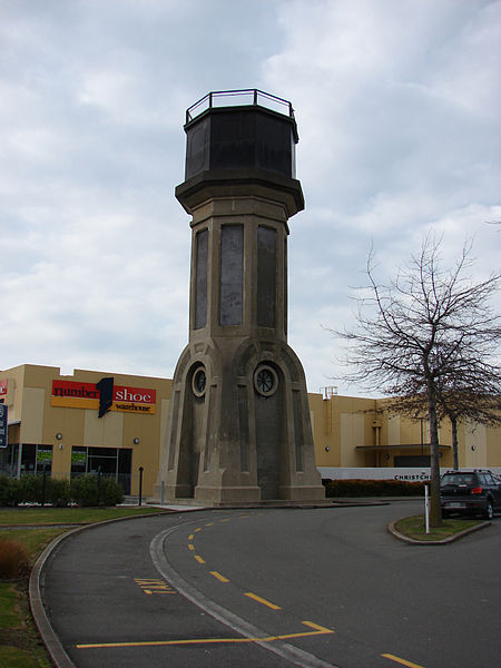 File:Addington Railway Workshops water tower.JPG