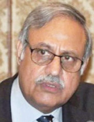 <span class="mw-page-title-main">Babar Yaqoob Fateh Muhammad</span> Pakistani civil servant