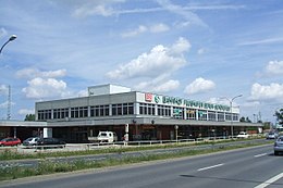 Bahnhof Berlin-Schoenefeld Flughafen Gebaeude.jpg