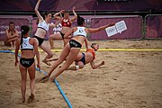 Deutsch: Beachhandball bei den Olympischen Jugendspielen 2018; Tag 5, 10. November 2018; Mädchen, Hauptrunde - Kroatien-Niederlande 1:2 English: Beach handball at the 2018 Summer Youth Olympics at 11 October 2018 – Girls Main Round – Croatia-Netherlands 1:2