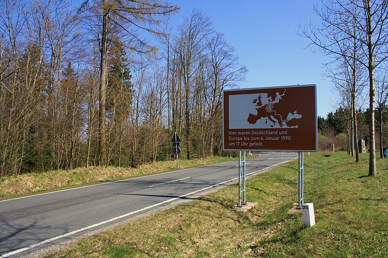 File:Biosphärenreservat Rhön nahe Frankenheim (20).jpg