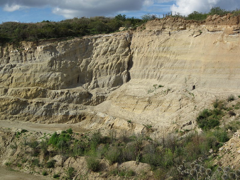 File:BrandungSteigerberg.JPG