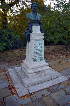 Memorial to Wallace Hartley in Albert Road Bust of Wallace Hartley - geograph.org.uk - 1547029.jpg