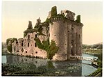 Caerlaverock Castle, Dumfries, Scotland-LCCN2001705977.jpg