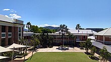 Cairns Negara Sekolah Tinggi quadrangle.jpg