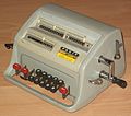 Mechanische rekenmachine Facit c1-13 uit 1962