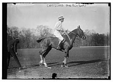 Капитан Ллойд (англ. Polo Team) LOC 2163517814.jpg