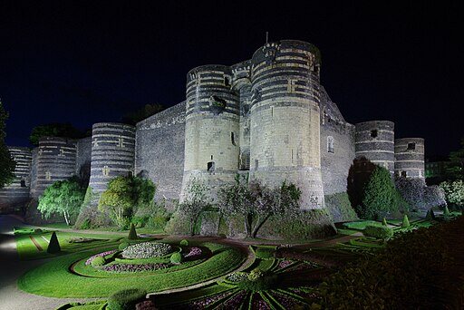 Chateau d'Angers, de nuit