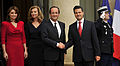 El presidente François Hollande junto con el presidente Enrique Peña Nieto en París; 2012.