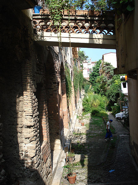 File:DSC00834 - Taormina - Cosiddette Naumachie (cisterna romana imperiale) - Foto di G. DallOrto.jpg