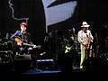 Lucio Dalla e Francesco De Gregori durante il concerto in piazza del 2010