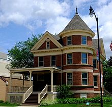 The Kinder House (1907) at the Des Plaines History Center Des Plaines History Center.jpg