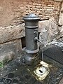 wikimedia_commons=File:Drinking fountain vicolo della scimmia, Roma, Italia Jul 24, 2022 08-27-54 PM.jpeg