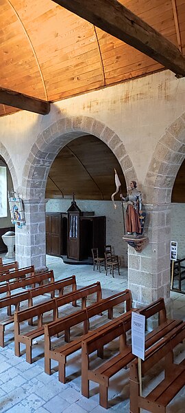 File:Eglise Saint-Martin de Bouilly-en-Gâtinais 05.jpg