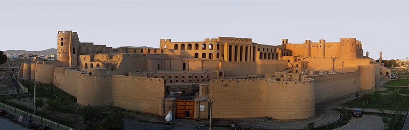 File:Ekhtiar ul-Din (Ekhtiaroddin) Castle - Herat.jpg