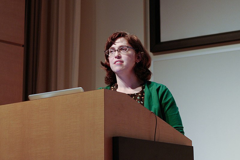 File:Erin McKean PZ20110324-202.jpg