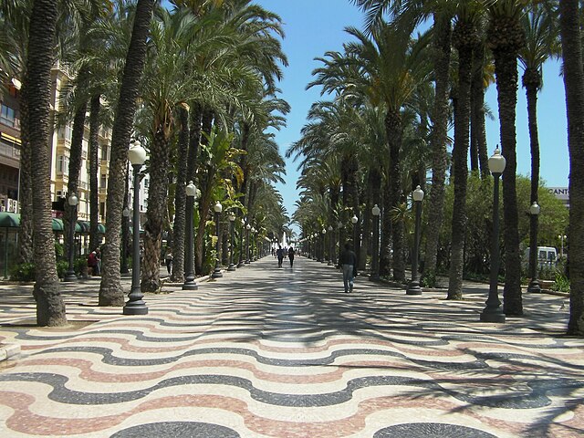 File:Esplanade_d'Espagne_-_Alicante.jpg