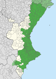 Valencian-speaking areas in the Valencian Community, in green (lighter green: Catalan/Valencian outside the community). Extensio del valencia al Pais Valencia.svg