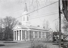 The First Congregationalist Church in Geneseo, Illinois, circa 1910
