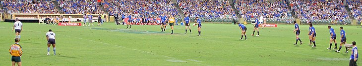 Western Force (Blue) kicking off to the New South Wales Waratahs (White). Force Rugby Kickoff.jpg