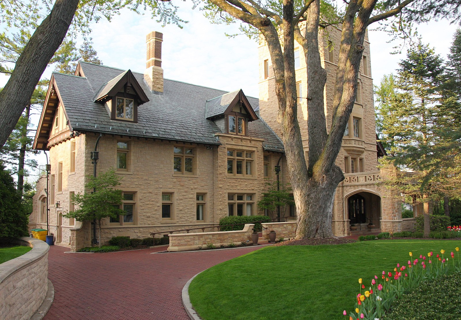 Д р дом. William j. Rotch House. Проекты Уильяма Дж. Левитта дома.