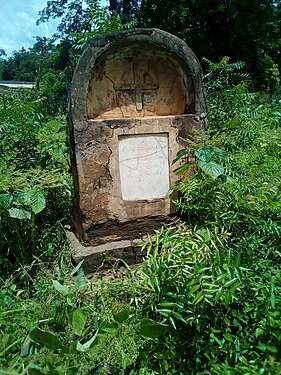 German Cemetary in Ghana Photographer: Hasslaebetch