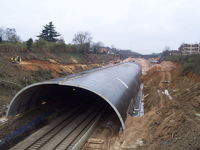 Looking west towards the station from the Marsham Lane bridge in March 2005, showing the extent of construction three months before the tunnel collaps