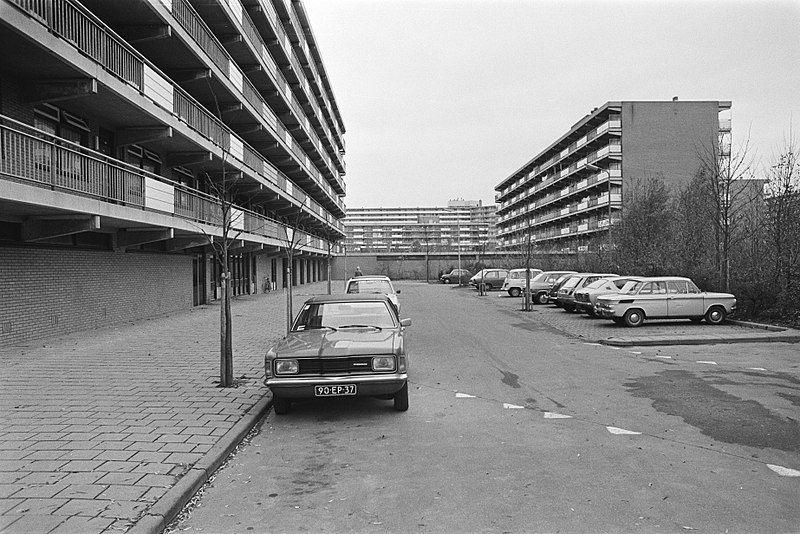 File:Gezichten op nieuwbouw in Zoetermeer, Bestanddeelnr 928-8990.jpg