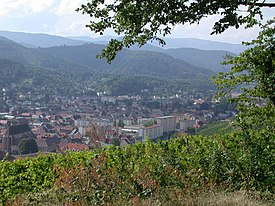 Vista de Guebwiller com os Vosges ao fundo